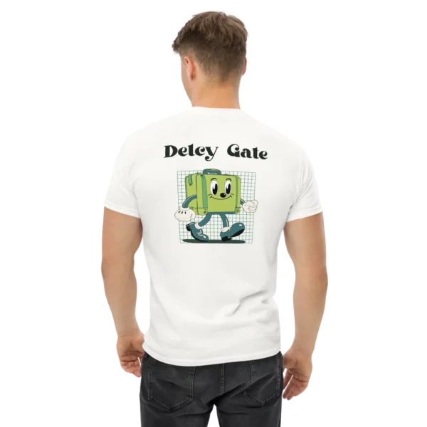 camiseta de hombre delcy gate blanco trasera chico
